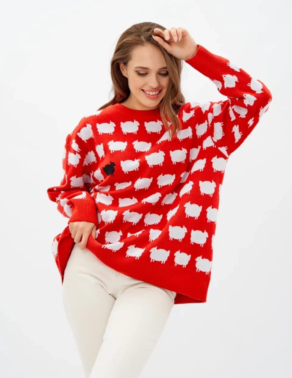 Sweter z owieczkami, Czerwony