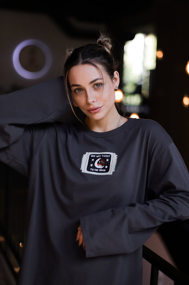 Oversized Long-Sleeve Shirt "One way ticket to the moon"